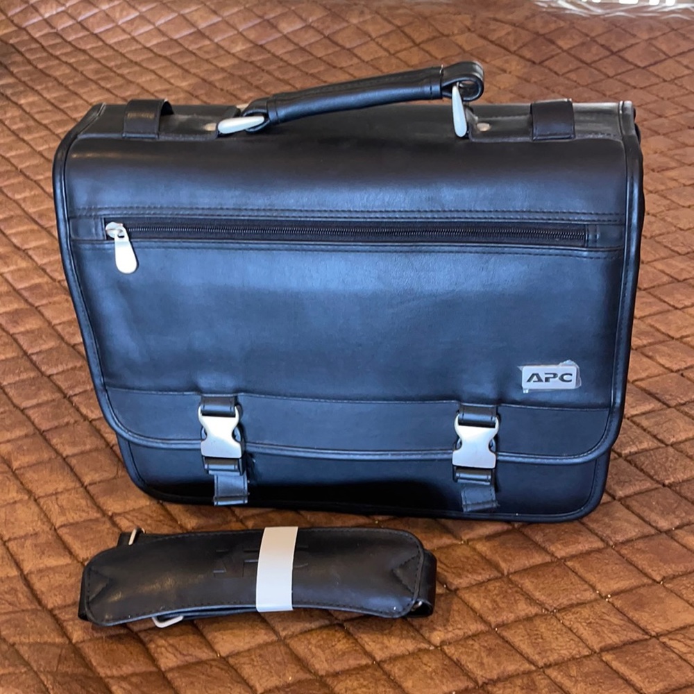 NWOT APC Brief case / LapTop case